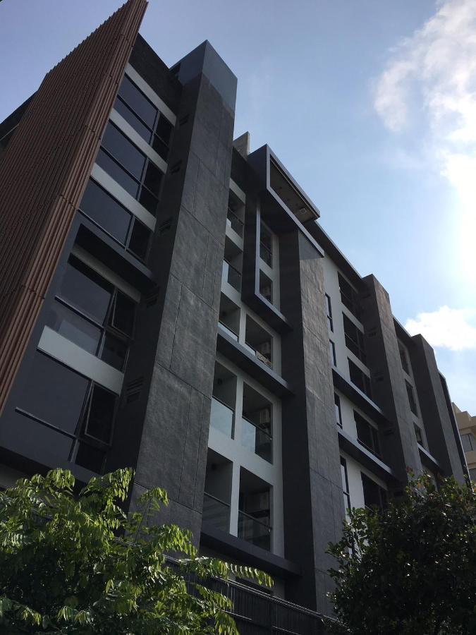 Voque Hotel & Serviced Residence Sukhumvit 51 بانكوك المظهر الخارجي الصورة