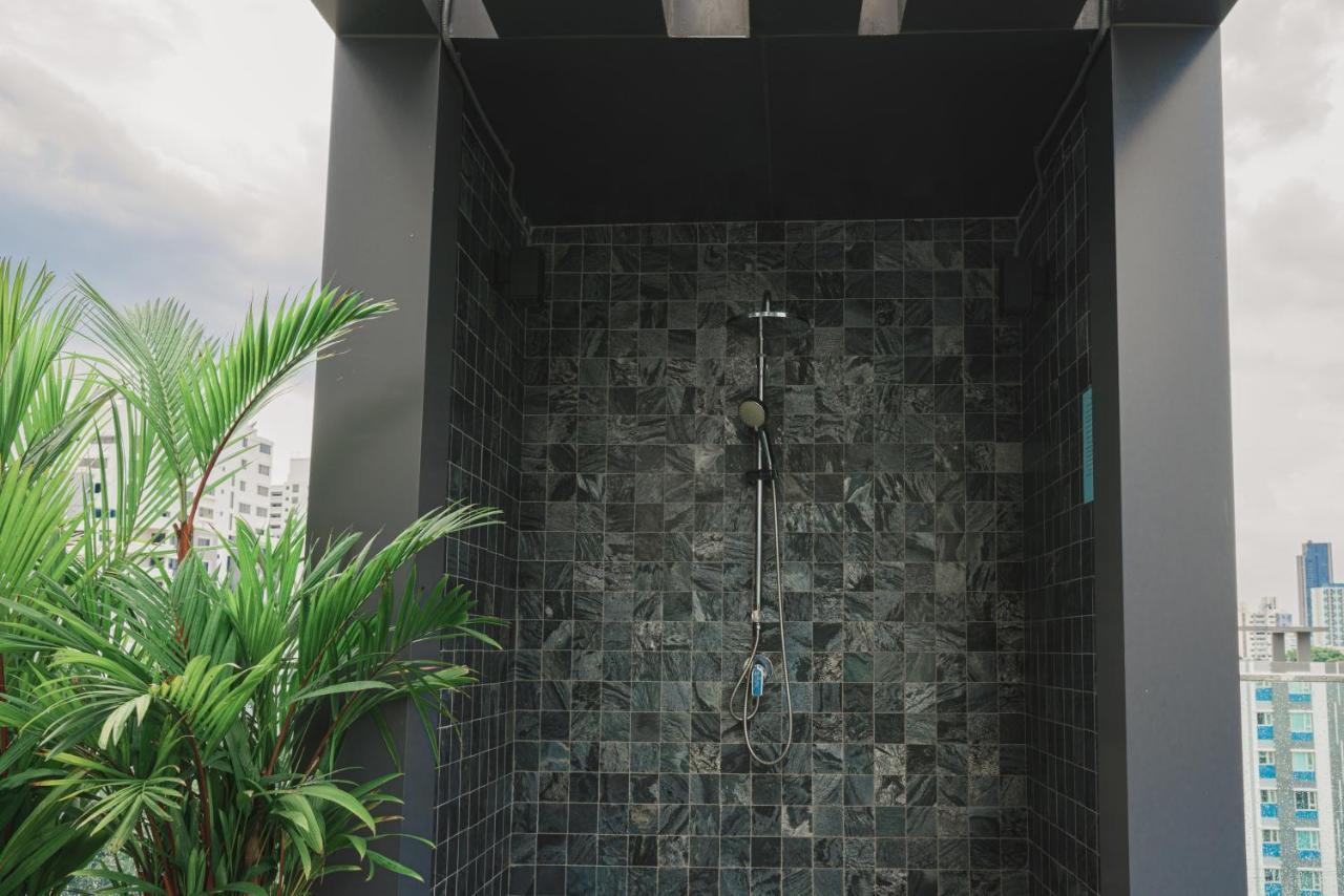 Voque Hotel & Serviced Residence Sukhumvit 51 بانكوك المظهر الخارجي الصورة